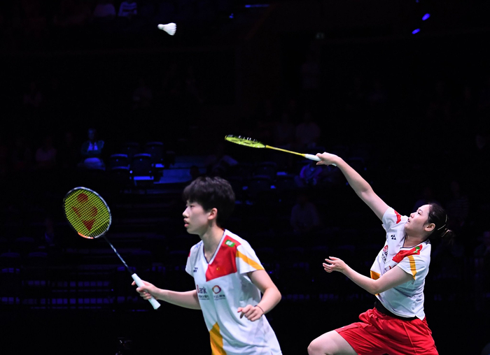 之间平衡首 之间平衡首